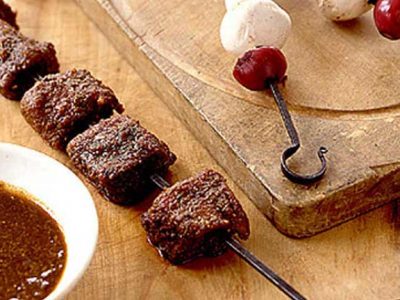کباب راسته گوسفند و سبزیجات