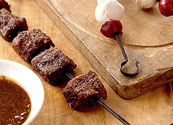 کباب راسته گوسفند و سبزیجات