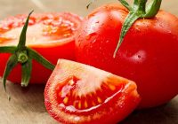 ۱۳ راه استفاده از گوجه فرنگی برای زیبایی