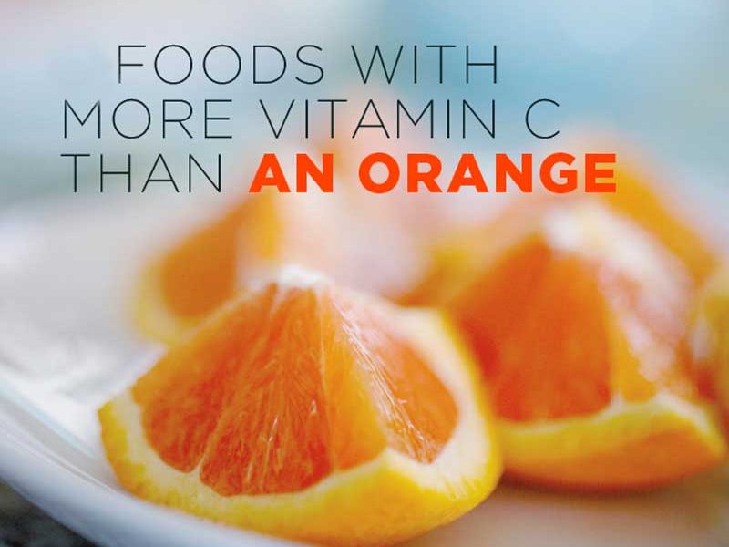 ۹ ماده غذایی که بیشتر از پرتقال ویتامین C دارند.